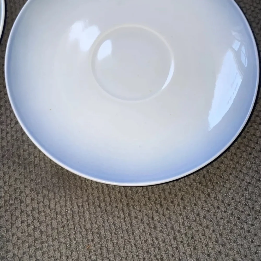 Bing & Grondahl Fine China-‎ FALLING LEAVES - 5pc Place Setting